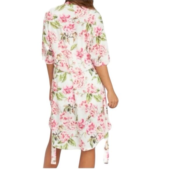 Show Me Your MuMu Brie Rose Print Robe Lightweight Feminine Cottage Swim Cover - Picture 3 of 13